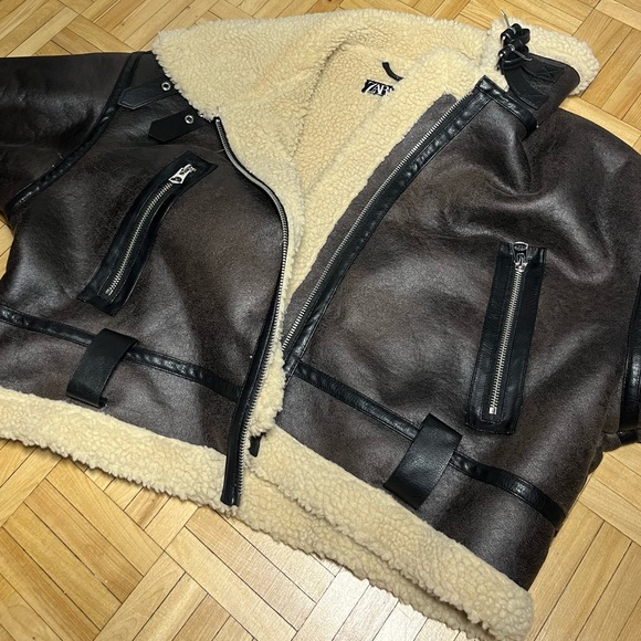Zara Faux Cuir Brown Vest (worn 2 times) - Picture 2 of 9